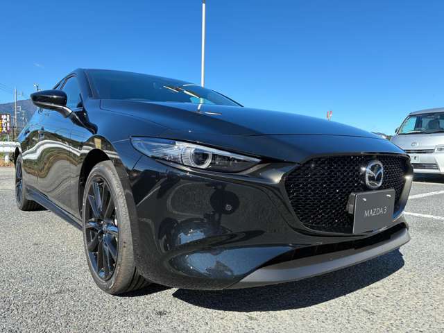 マツダ ＭＡＺＤＡ３　ファストバック ２．０ ２０Ｓ レトロスポーツエディション R8年 (関東) 99