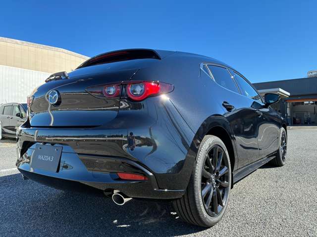 マツダ ＭＡＺＤＡ３　ファストバック ２．０ ２０Ｓ レトロスポーツエディション R8年 (関東) 99