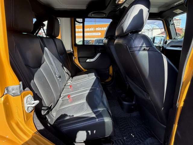 ジープ ラングラー　アンリミテッド アンリミテッド サハラ ４ＷＤ H27年 () 99
