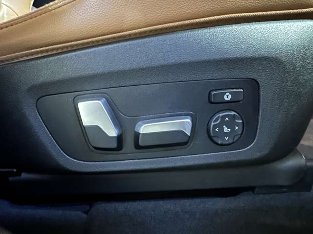 ＢＭＷ Ｘ３ Ｘドライブ２０Ｄ Ｍスポーツ ディーゼルターボ ４ＷＤ H30年 (関東) 99