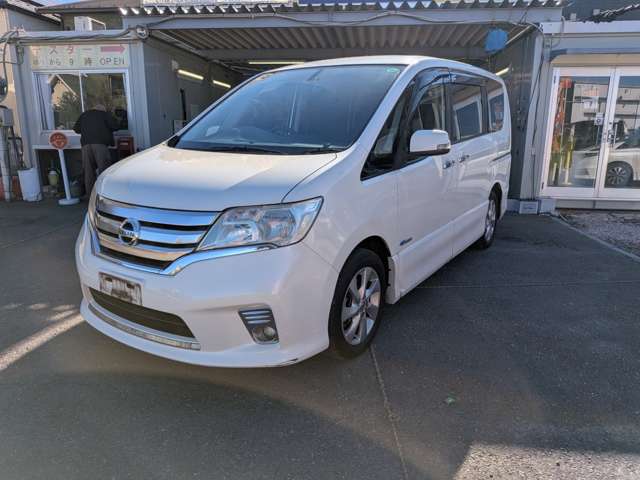 日産 セレナ ２．０ ハイウェイスター Ｓ－ＨＹＢＲＩＤ Ｖセレクション H25年 (関東) 99