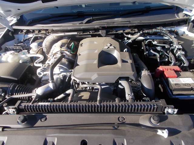 三菱 トライトン ２．４ ＧＳＲ ディーゼルターボ ４ＷＤ R6年 () 99