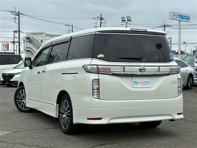 日産 エルグランド ２．５ ２５０ハイウェイスター プレミアム R1年 (関東) 99