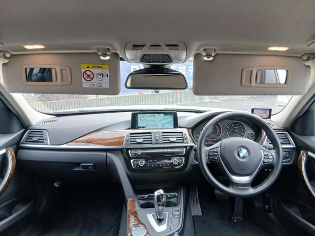 ＢＭＷ ３シリーズ ３２０ｄ　ラグジュアリー H29年 (近畿) 99