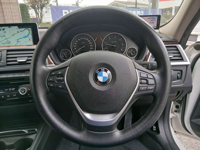 ＢＭＷ ３シリーズ ３２０ｄ　ラグジュアリー H29年 (近畿) 99