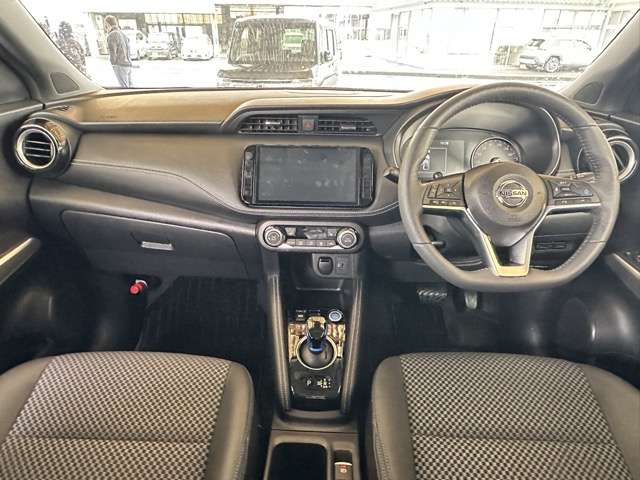日産 キックス １．２ Ｘ （Ｅ－ＰＯＷＥＲ） R3年 () 99