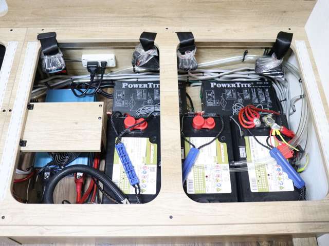 トヨタ カムロード キャンピング R3年 () 99