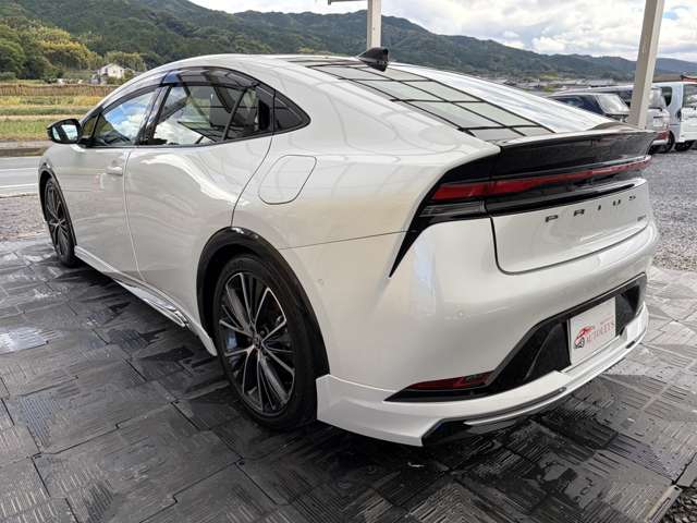 トヨタ プリウス ２．０ Ｚ R5年 () 99