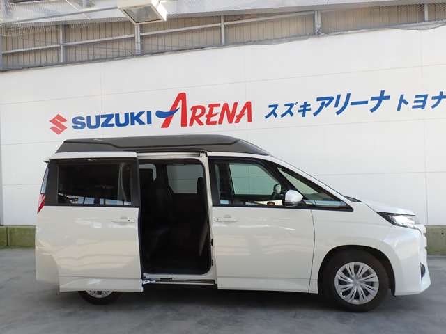 トヨタ ノア ２．０ Ｘ R5年 (関東) 99