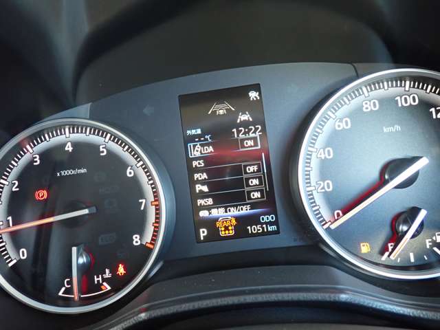 トヨタ ノア ２．０ Ｘ R5年 (関東) 99