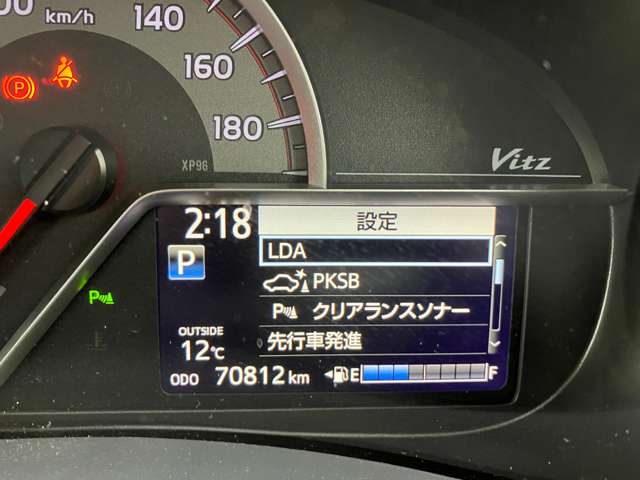 トヨタ ヴィッツ １．３ ジュエラ ４ＷＤ R1年 () 99