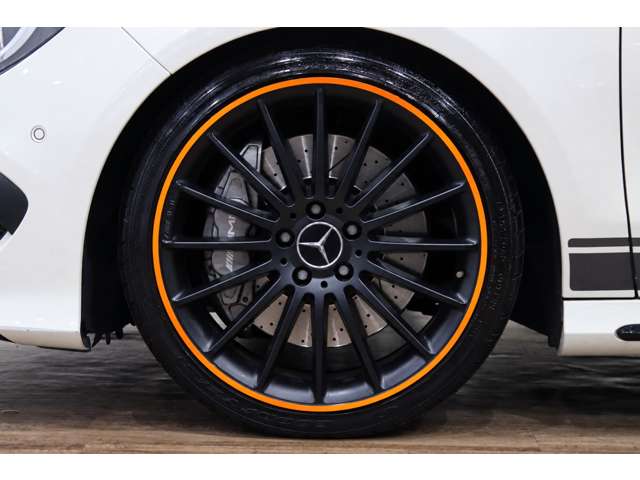 ＡＭＧ ＣＬＡ　シューティングブレーク ＣＬＡ ４５ ４マチック オレンジアート エディション ４ＷＤ H27年 (関東) 99