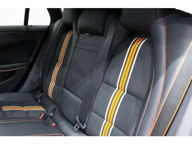 ＡＭＧ ＣＬＡ　シューティングブレーク ＣＬＡ ４５ ４マチック オレンジアート エディション ４ＷＤ H27年 (関東) 99