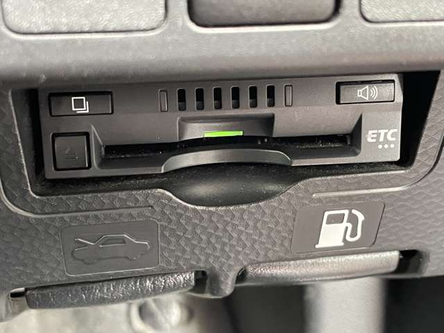 トヨタ ルーミー １．０ カスタム Ｇ ４ＷＤ H30年 () 99