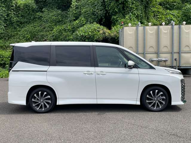 トヨタ ヴォクシー ２．０ Ｓ－Ｚ R4年 (東北) 99