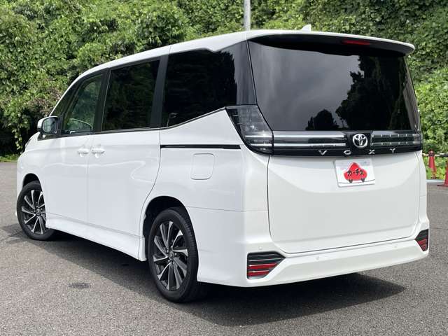 トヨタ ヴォクシー ２．０ Ｓ－Ｚ R4年 (東北) 99