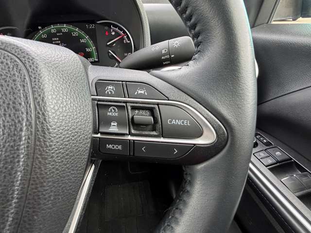トヨタ ヴォクシー ２．０ Ｓ－Ｚ R4年 (東北) 99