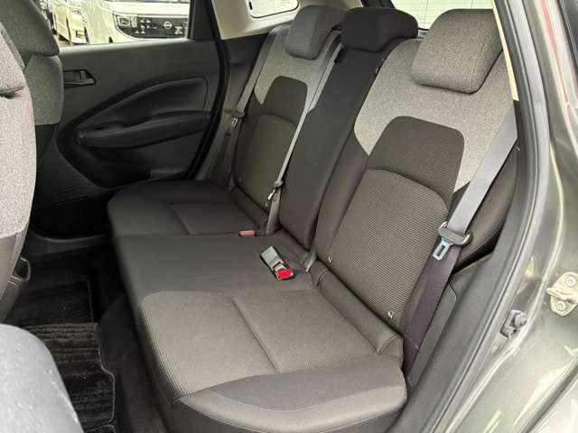 日産 ノート １．２ Ｓ R4年 (東北) 99