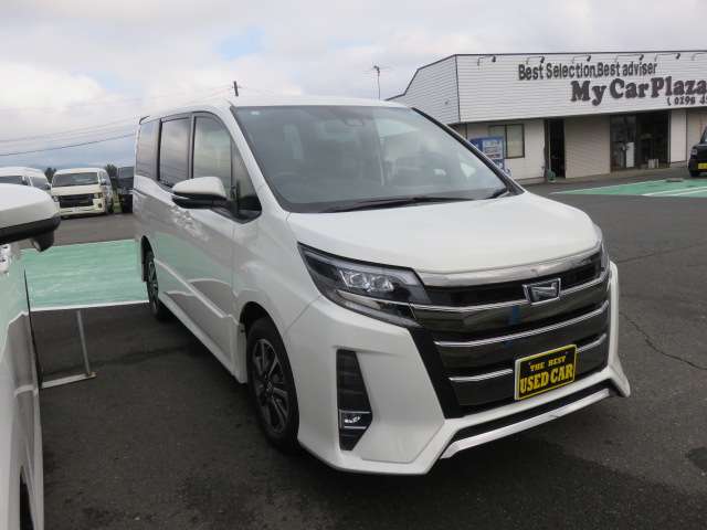 トヨタ ノア ２．０ ＳＩ ４ＷＤ H29年 (東北) 99
