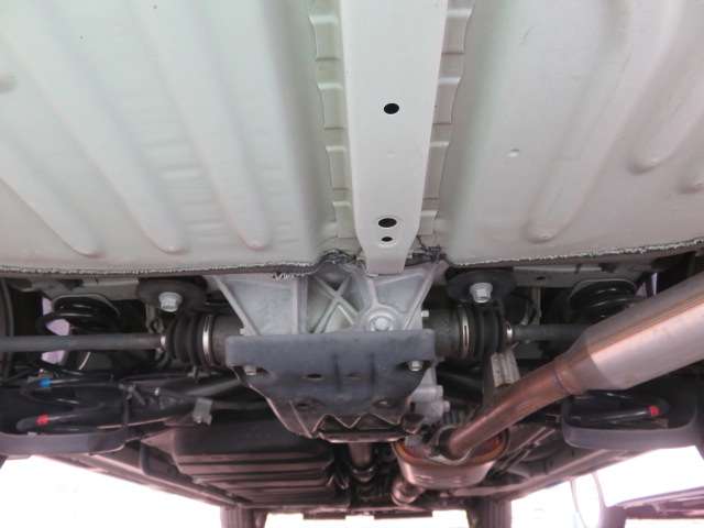 トヨタ ノア ２．０ ＳＩ ４ＷＤ H29年 (東北) 99