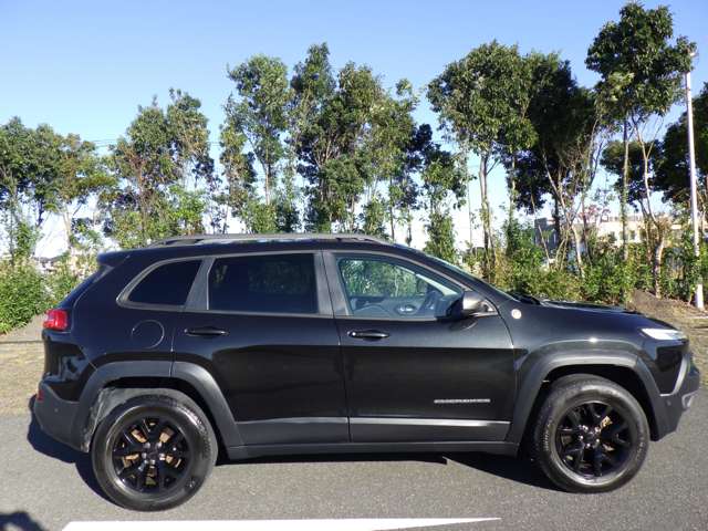 ジープ チェロキー ウォーリアー ４ＷＤ H26年 () 99