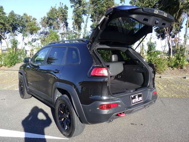 ジープ チェロキー ウォーリアー ４ＷＤ H26年 () 99
