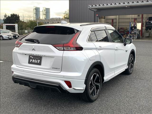 三菱 エクリプス　クロス　ＰＨＥＶ ＰＨＥＶ ２．４ Ｐ ４ＷＤ R6年 (関東) 99