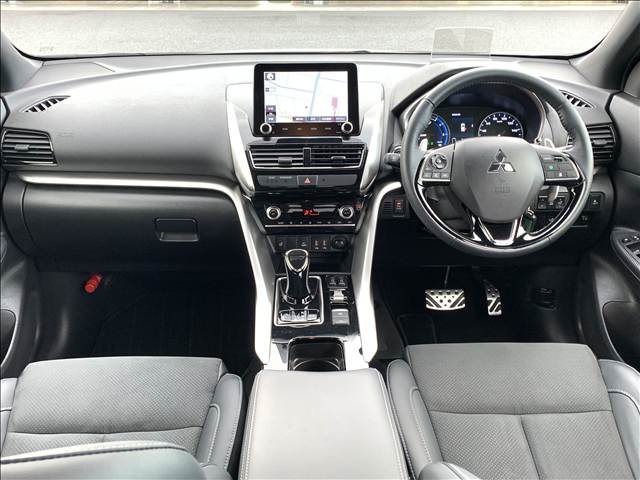 三菱 エクリプス　クロス　ＰＨＥＶ ＰＨＥＶ ２．４ Ｐ ４ＷＤ R6年 (関東) 99