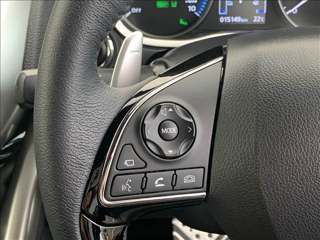 三菱 エクリプス　クロス　ＰＨＥＶ ＰＨＥＶ ２．４ Ｐ ４ＷＤ R6年 (関東) 99