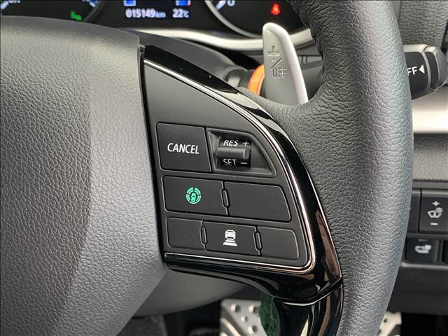 三菱 エクリプス　クロス　ＰＨＥＶ ＰＨＥＶ ２．４ Ｐ ４ＷＤ R6年 (関東) 99