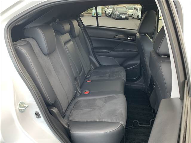 三菱 エクリプス　クロス　ＰＨＥＶ ＰＨＥＶ ２．４ Ｐ ４ＷＤ R6年 (関東) 99