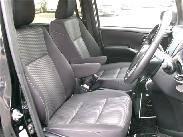 トヨタ ヴォクシー ２．０ ＺＳ 煌 H30年 (関東) 99