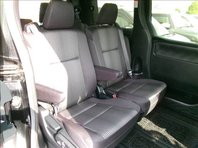 トヨタ ヴォクシー ２．０ ＺＳ 煌 H30年 (関東) 99