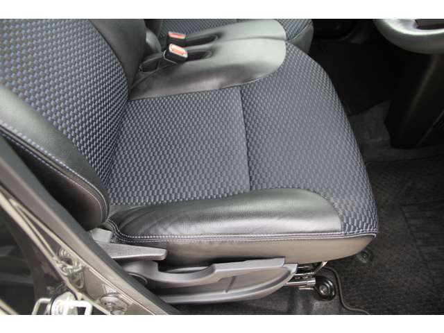 ダイハツ タント ６６０ カスタム ＲＳ R6年 (関東) 99