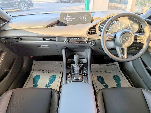 マツダ ＭＡＺＤＡ３　ファストバック １．５ １５Ｓ レザー ツーリング セレクション R8年 () 99