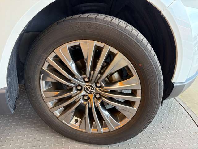 トヨタ ハリアー ２．０ Ｚ レザーパッケージ R5年 (近畿) 99