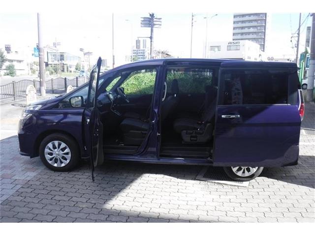日産 セレナ ２．０ Ｘ Ｖセレクション H30年 () 99