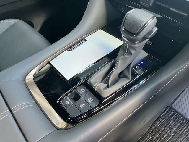 トヨタ アルファード ２．５ Ｚ R7年 (近畿) 99