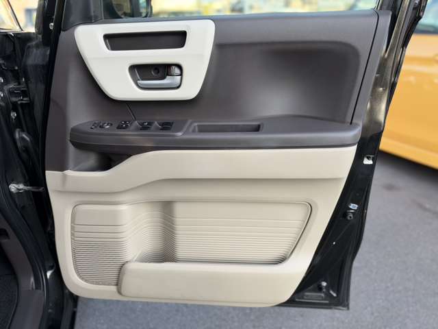 ホンダ Ｎ　ＢＯＸ ６６０ Ｇ Ｌ ホンダセンシング H29年 (近畿) 99