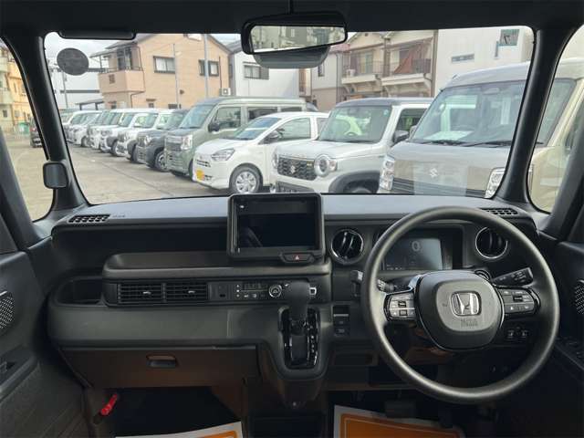 ホンダ Ｎ　ＢＯＸ カスタム ６６０ R8年 () 99