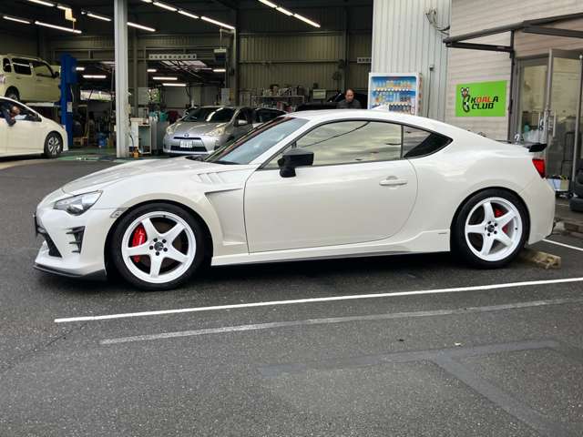トヨタ ８６ ２．０ ＧＴ リミテッド ブラックパッケージ H30年 (中国) 99