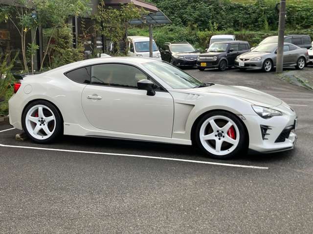 トヨタ ８６ ２．０ ＧＴ リミテッド ブラックパッケージ H30年 (中国) 99