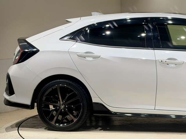 ホンダ シビック １．５ R3年 () 99