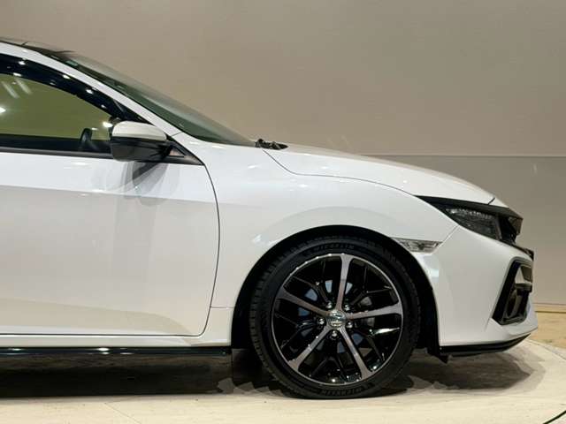 ホンダ シビック １．５ R3年 () 99