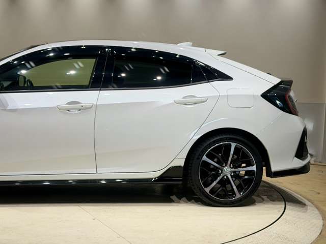 ホンダ シビック １．５ R3年 () 99