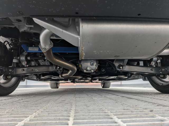 スバル インプレッサスポーツ ２．０ Ｉ－Ｓ アイサイト ４ＷＤ H27年 () 99