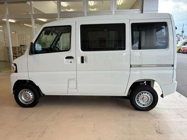 日産 クリッパーＥＶ ４シーター R6年 (中国) 99