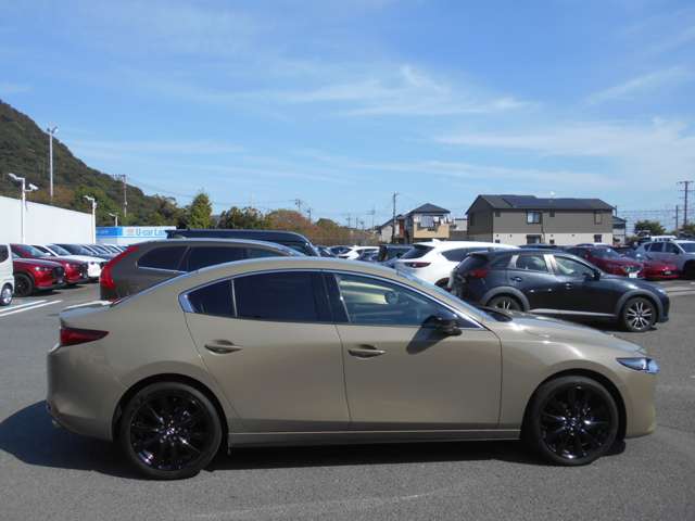 マツダ ＭＡＺＤＡ３　セダン ２．０ ２０Ｓ ブラック セレクション R7年 (関東) 99