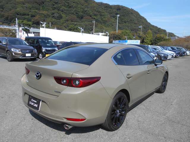 マツダ ＭＡＺＤＡ３　セダン ２．０ ２０Ｓ ブラック セレクション R7年 (関東) 99