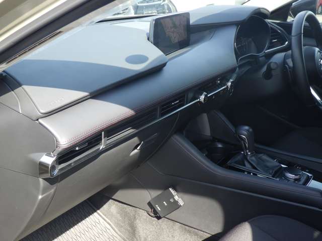 マツダ ＭＡＺＤＡ３　セダン ２．０ ２０Ｓ ブラック セレクション R7年 (関東) 99
